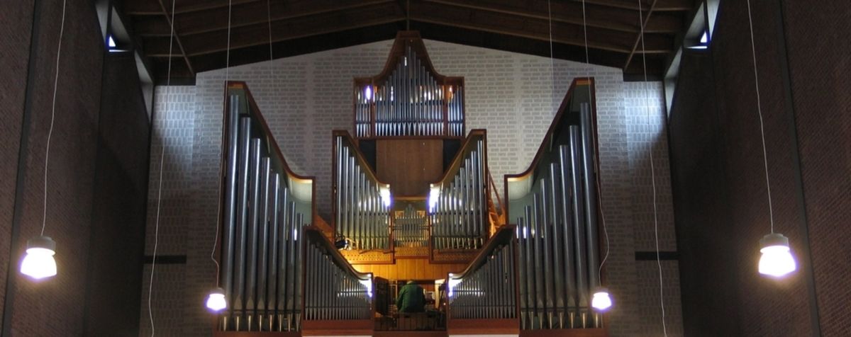 Gesang und Orgel in der Elisabethkirche
